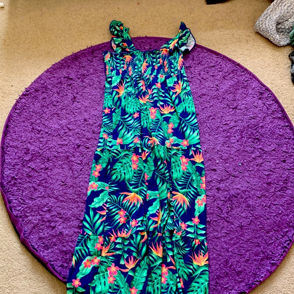 Fun coral dress for girl for a fun getaway